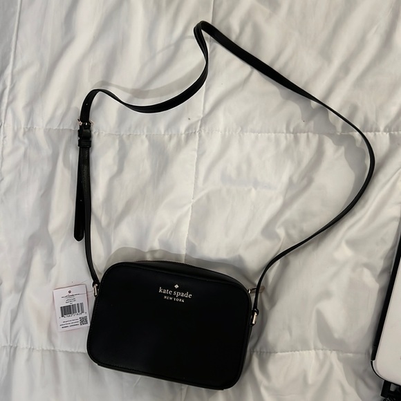 COPY - Kate spade Camera bag in leather.